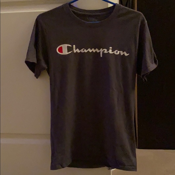 Small champion tshirt - Picture 2 of 2
